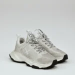 RUBBER SHOES Y.N