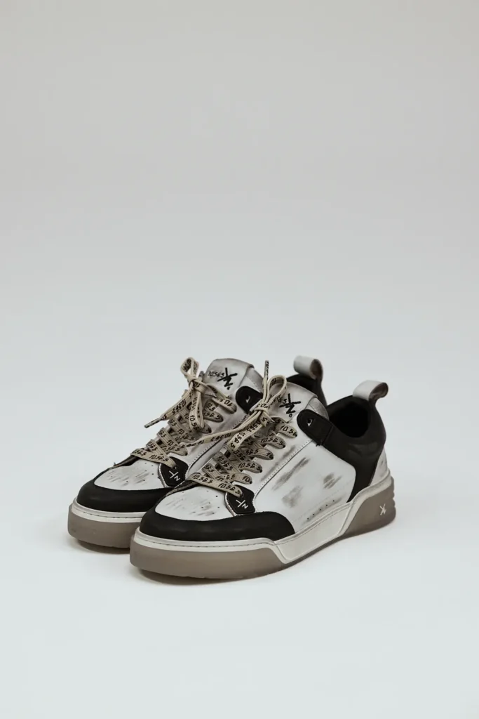 WASH BASIC SHOES Y.N