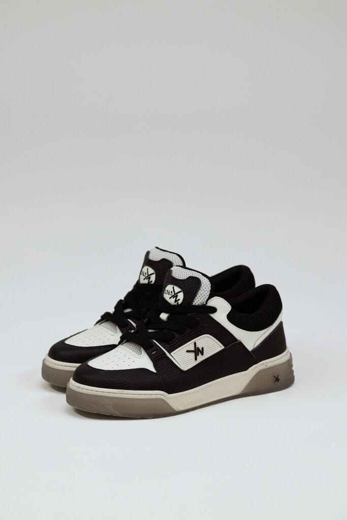 SKATER SHOES Y.N