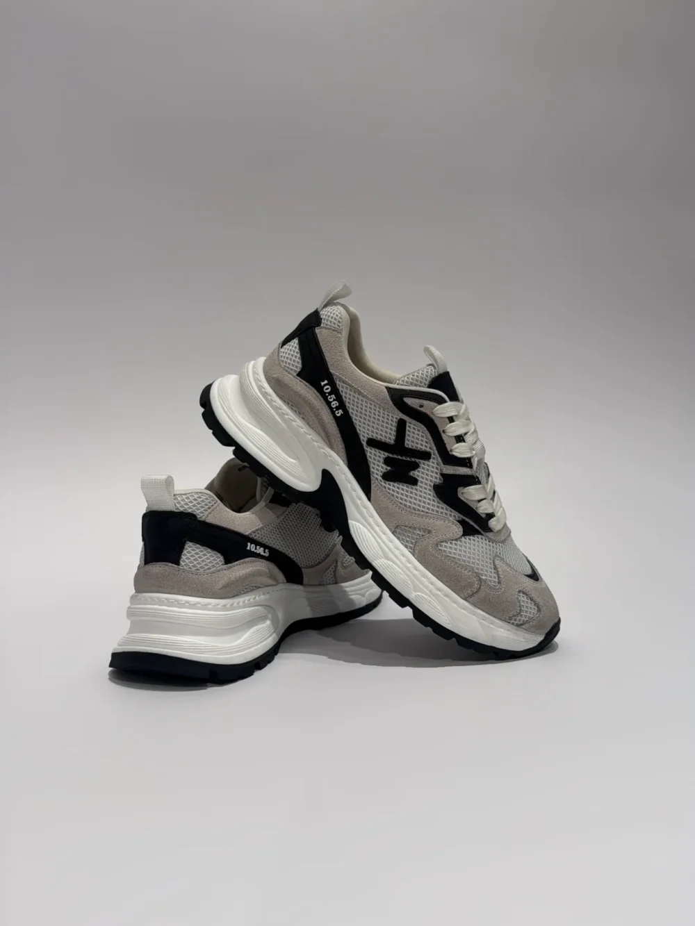 RUNNER SUEDE