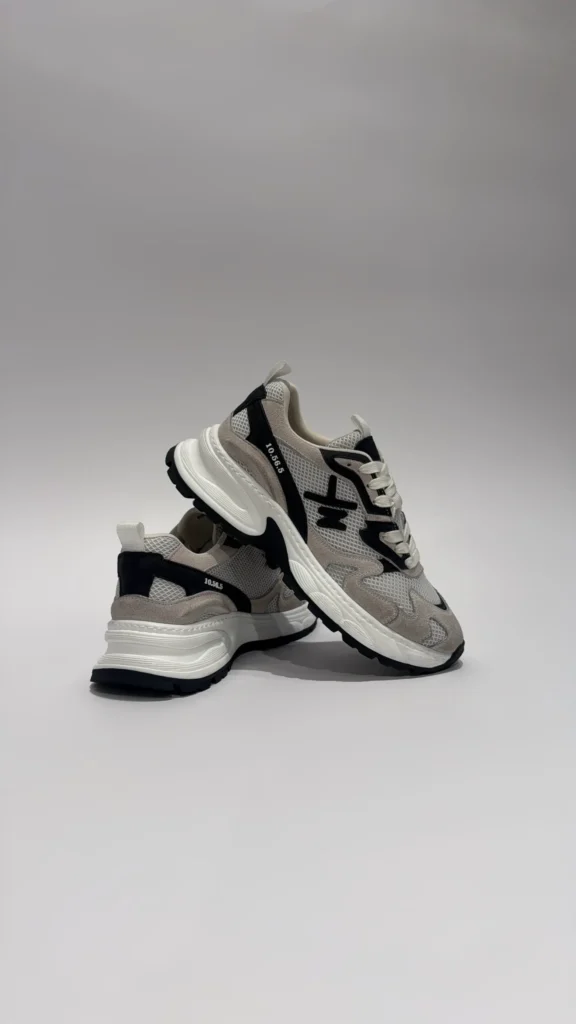 RUNNER SUEDE