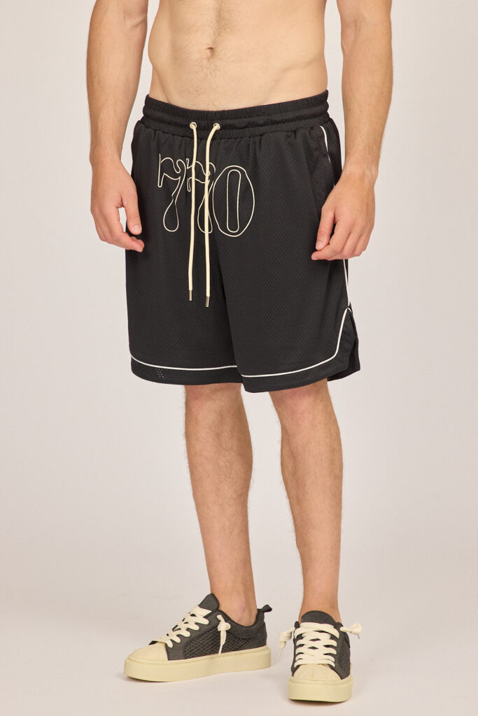 SHORT SHT032
